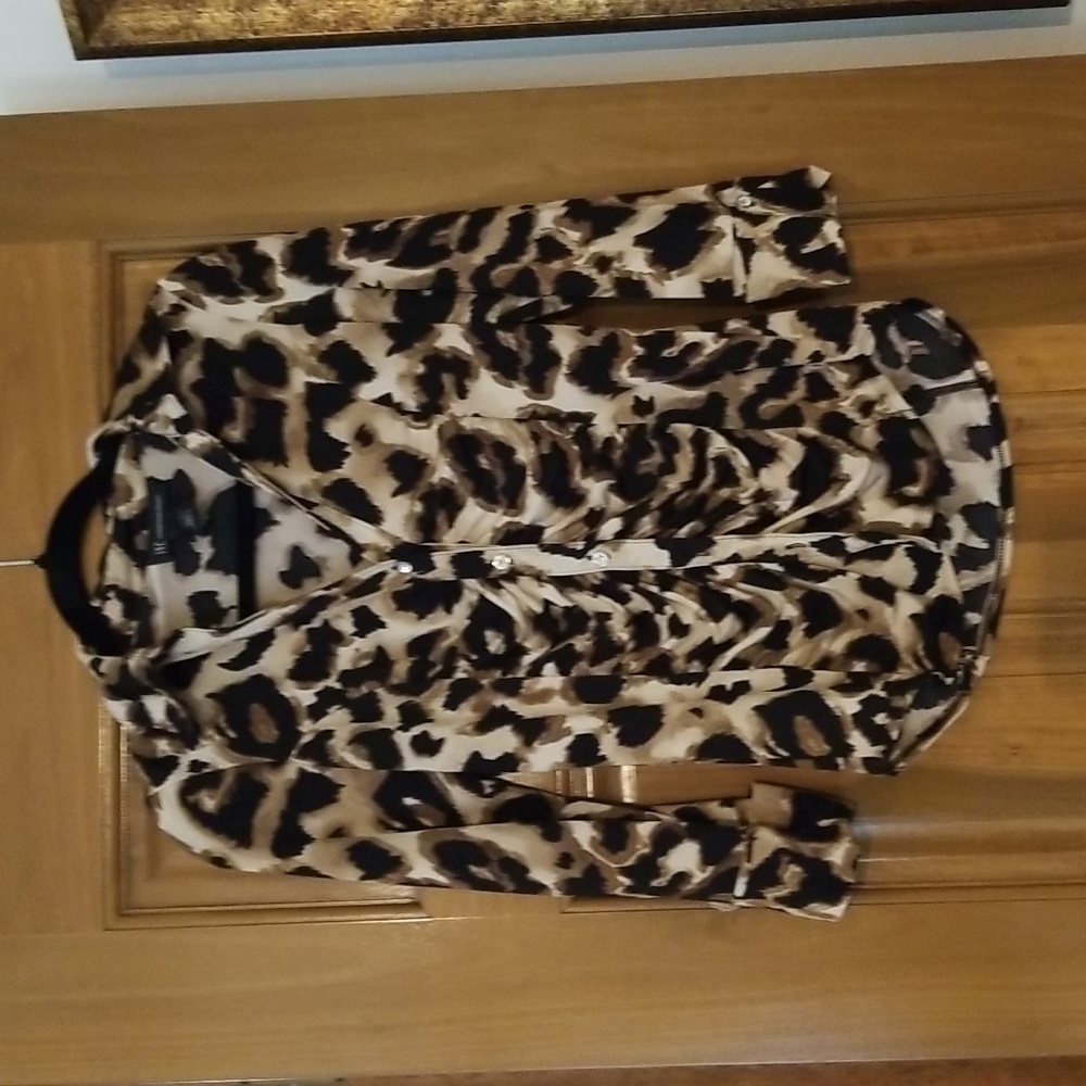 Inc Leppard Button Down Top Size Small - image 1